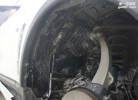 比亚迪S7俄罗斯STP隔音，拒绝噪音干扰——汕头悦心音响