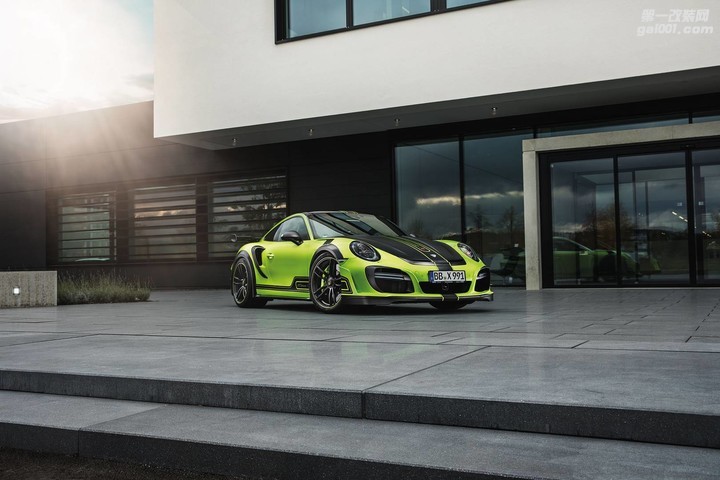 TECHART-GTstreet-R-3.jpg