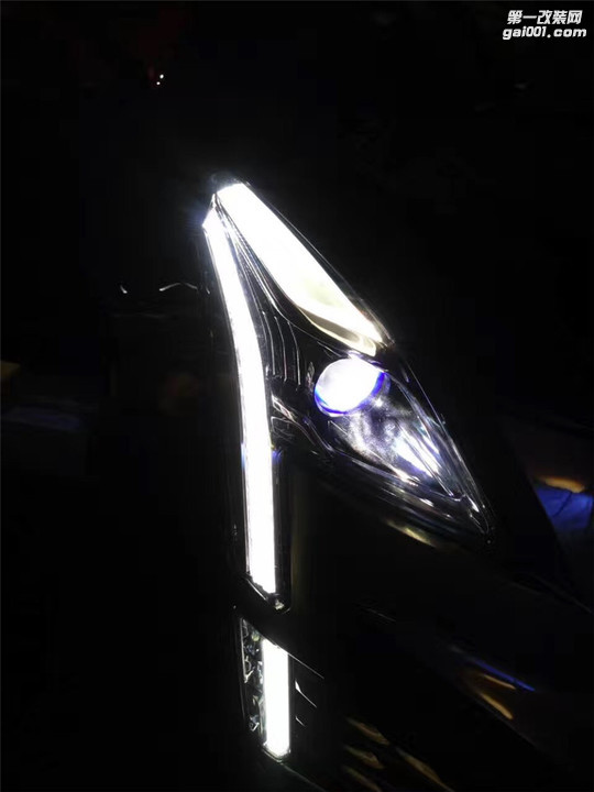 上海凯迪拉克XT5改灯 25T升级28T高配LED大灯 雪莱特LED透镜