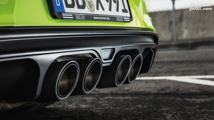 2016-TechART-GTstreet-R-Porsche-911-exhaust-1280x720.jpg