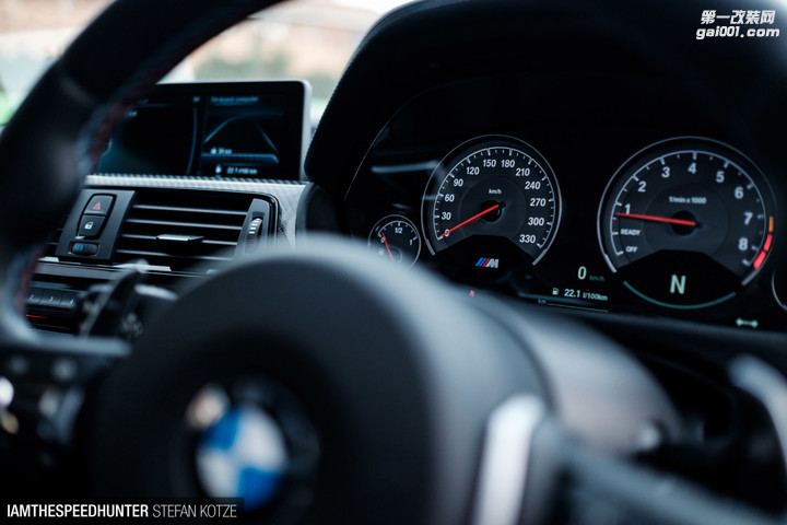 bmw-m4-gtrs4-stefan-kotze-speedhunters-017-1200x800.jpg