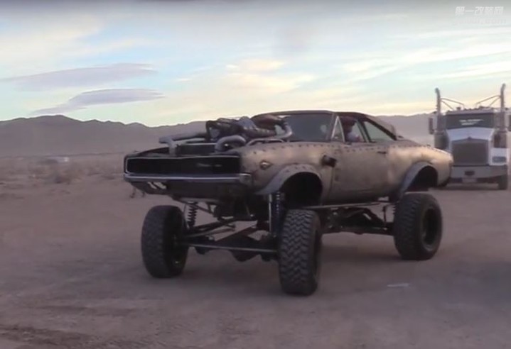 welder-up-s-overcharged-1968-dodge-charger-a-diesel-rat-rod-that-bullies-jeeps_2.jpg