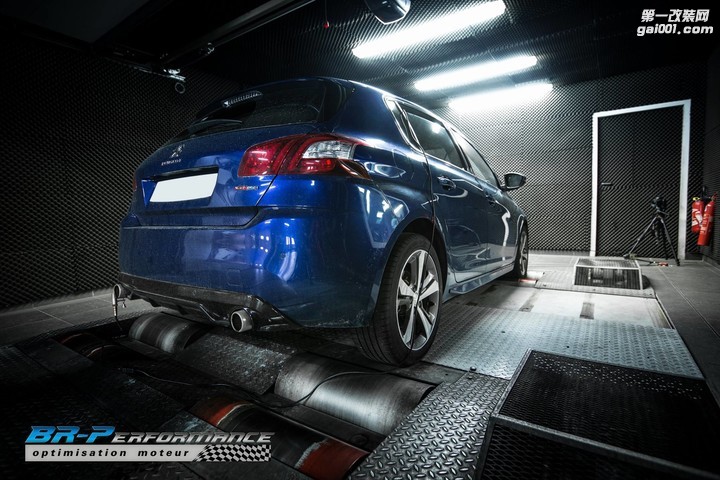 159-hp-peugeot-308-12-turbo-has-gti-twin-exhaust-and-body-kit_2.jpg