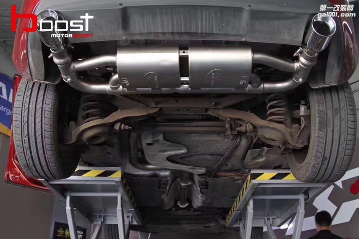 沃尔沃V40 改装RES中尾段高性能可变阀门排气系统；