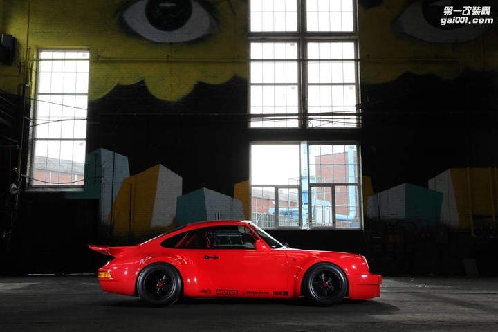 911-RS-3.5-Red-Evolution-2.jpg