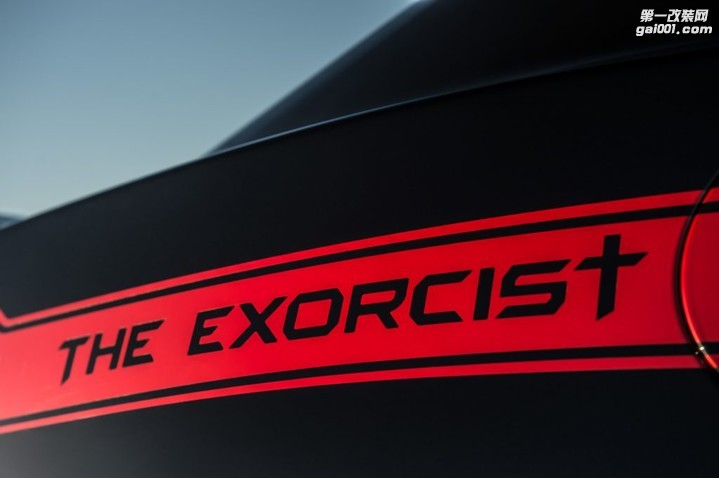 Exorcist-Hennessey-Camaro-ZL1-6.jpg