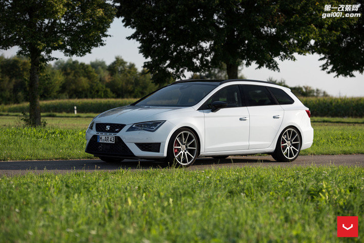 SEAT Leon Cupra ST改装Vossen轮毂