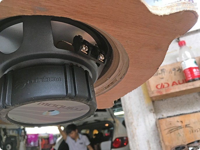 马自达CX-5音响改装彩虹三分频 全车日本笛神隔音降噪