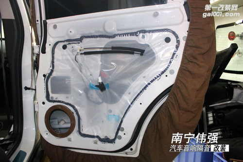 南宁传祺GS5专业汽车音响隔音导航改装喜力仕音响南宁伟强.