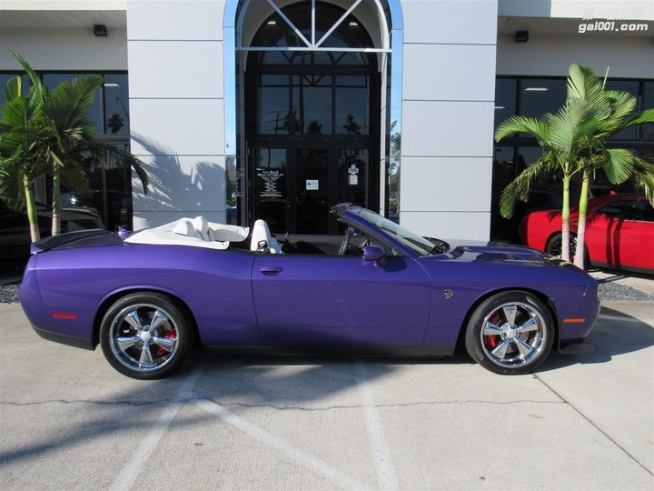 2016-dodge-challenger-srt-hellcat-convertible-in-vero-beach-fl_25.jpg