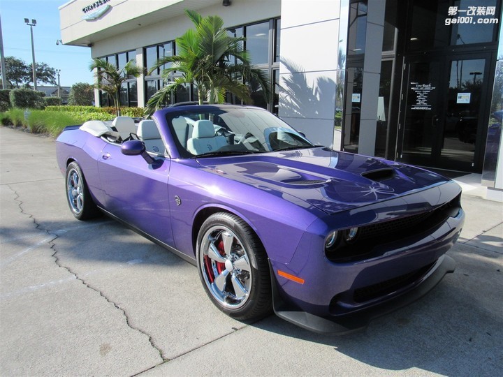 convertible-hellcat-is-one-plum-crazy-muscle-car_30.jpg