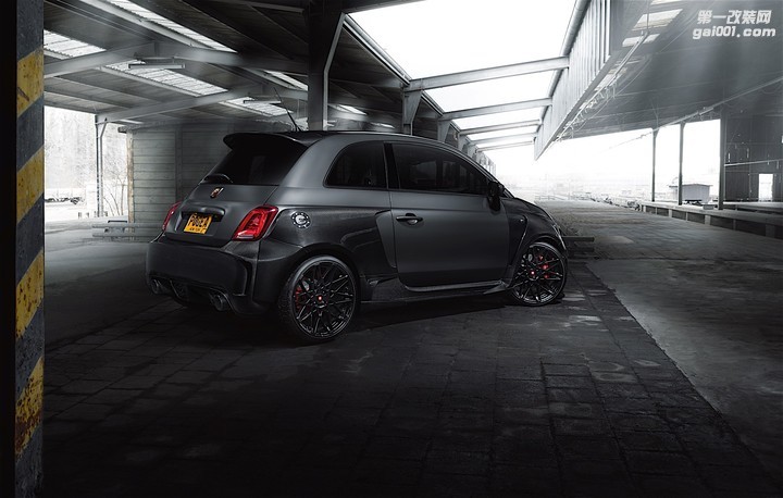pogea-racing-develops-the-ultimate-abarth-500-it-comes-with-404-hp_5.jpg