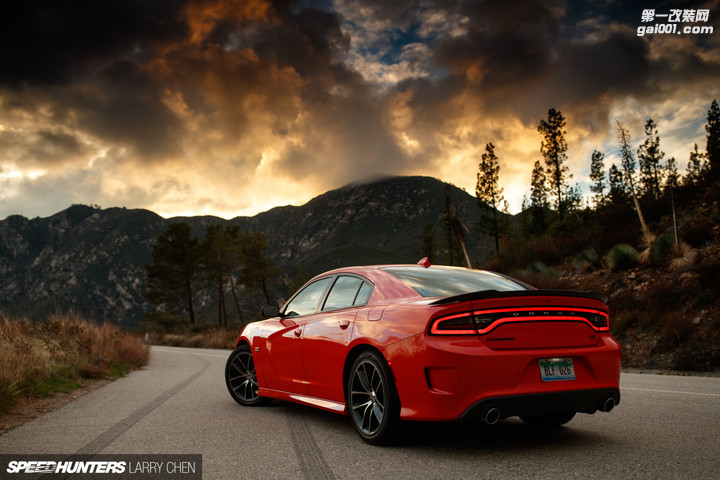 Larry_Chen_2017_Speedhunters_Scatpack_Charger_03-1200x800.jpg