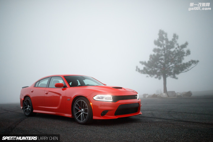 Larry_Chen_2017_Speedhunters_Scatpack_Charger_13-1200x800.jpg