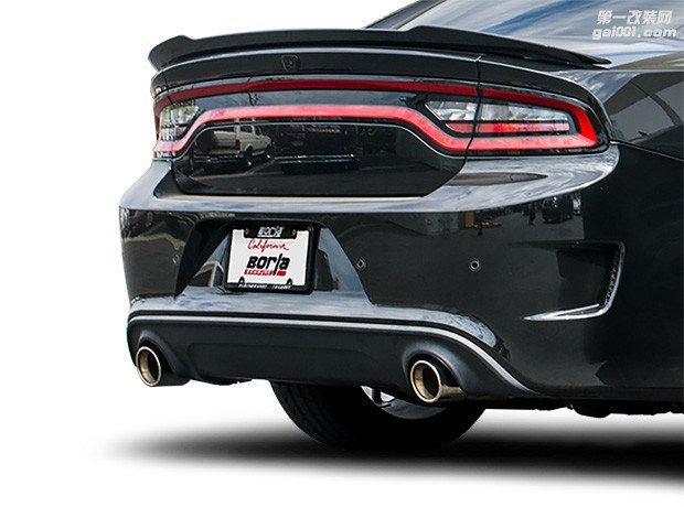 borla-spruces-up-the-charger-srt-hellcat-with-loud-exhaust-systems_1.jpg