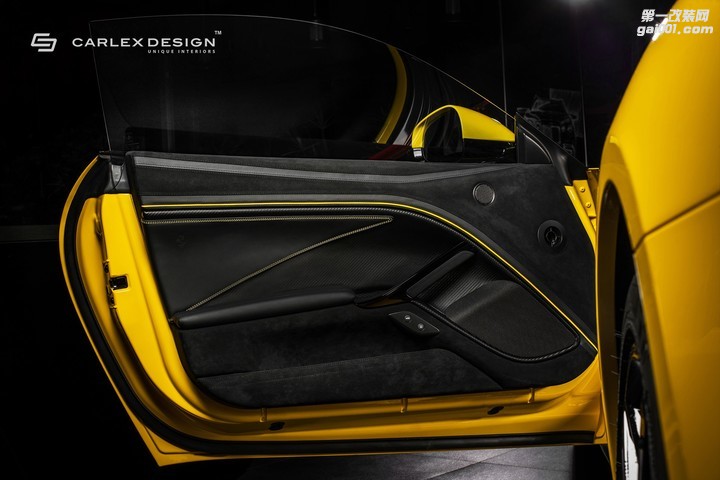 carlex-design-gives-yellow-ferrari-f12-a-new-interior_12.jpg