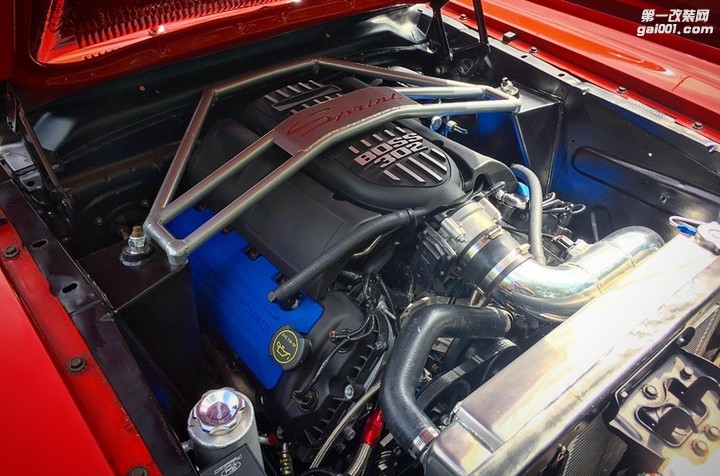 coyote-v8-swapped-1965-ford-falcon-sprint-is-restomodding-done-right_2.jpg