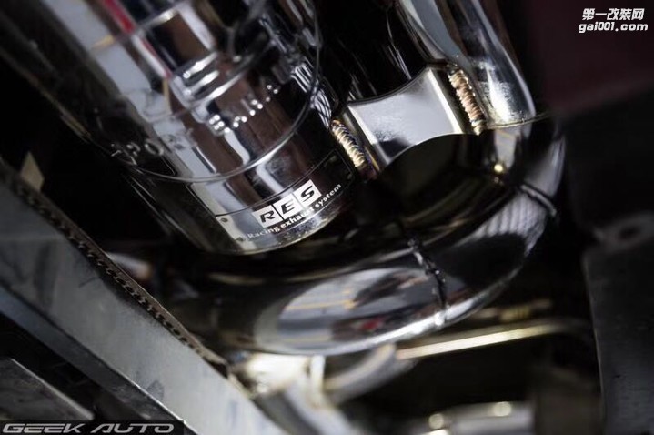 奔驰SLS AMG 改装RES中尾段阀门排气