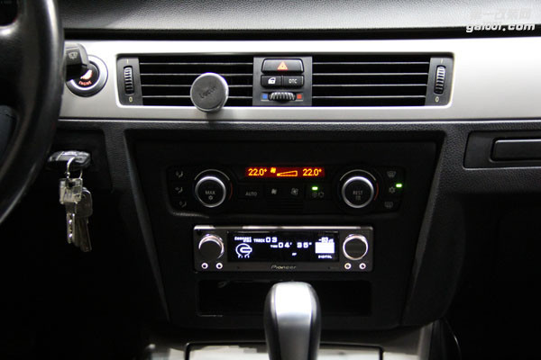 对汽车音响音乐重播品质的执着，宝马3系改装丹拿Esotar²