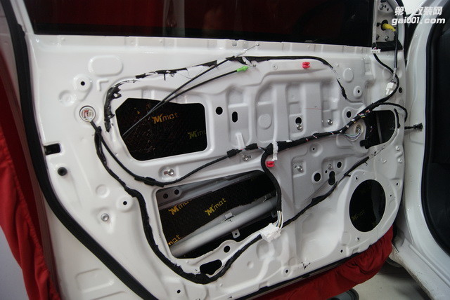 阿克苏汽车音响改装 新疆彩声卡罗拉双擎改装喜力仕 L62C