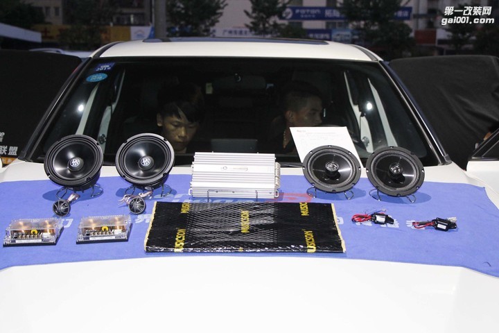 【广州金声汇】马自达CX4升级全套瑞典DLS音响发烧级系统