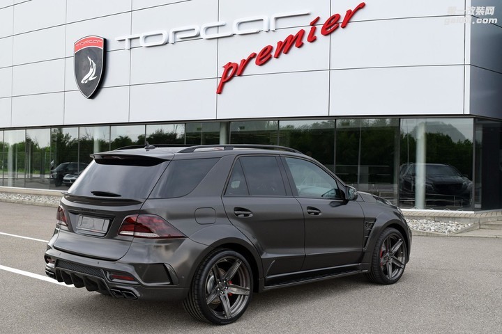 mercedes-amg-gle-63-s-inferno-has-carbon-everything-including-seat-backs_14.jpg