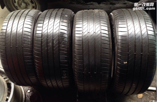 出售米其林235/50R17