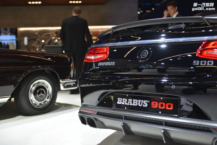 2017法兰克福IAA：Brabus Rocket 900敞篷车