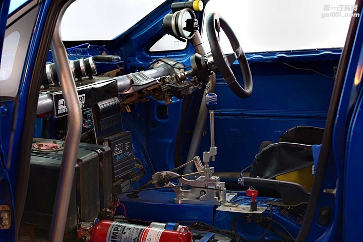 2004-honda-jazz-turbo-interior.jpg