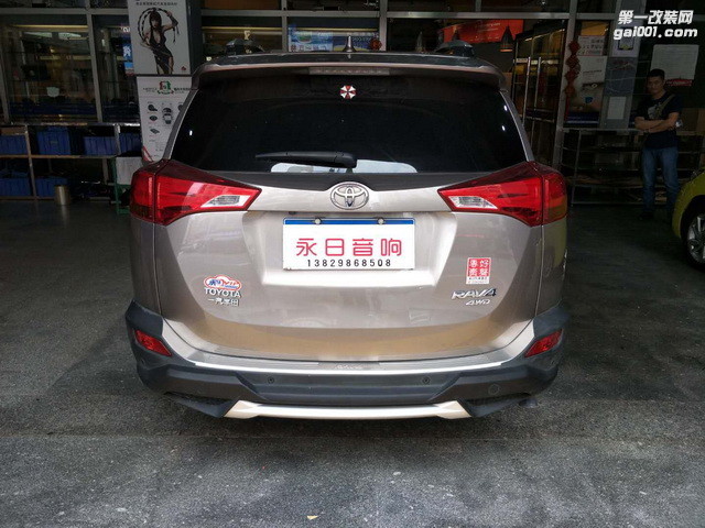 丰田RAV4升级劲浪PS165FX二分频—佛山汽车音响改装