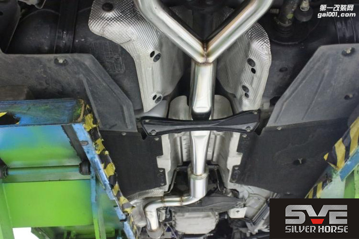 凯迪拉克ATS改装排气管升级中尾段阀门跑车音排气