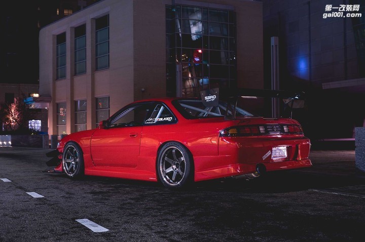 1995-nissan-240sx-volk-racing-te37sl-wheel.jpg