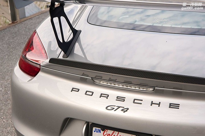 sharkwerks-2016-porsche-cayman-gt4-rear-spoiler.jpg