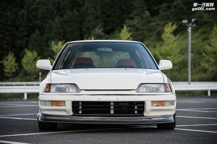 lowered-2-perfection-crew-1991-civic-ef9-sir-ii-carbon-fiber-front-lip.jpg