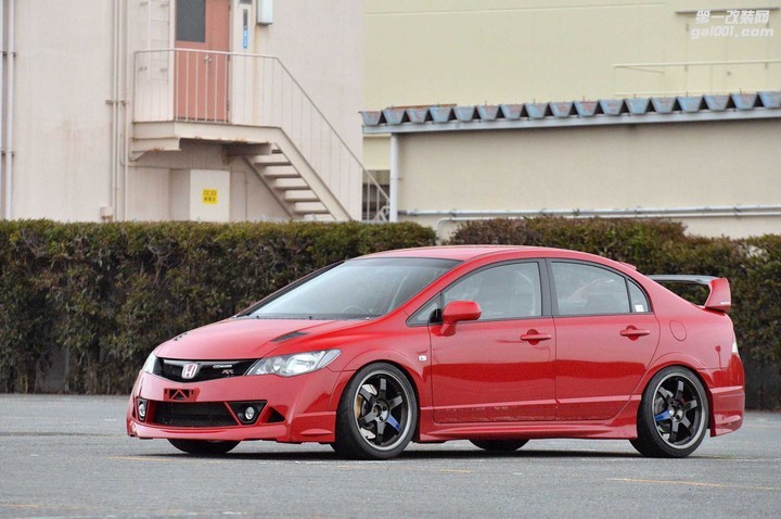 lowered-2-perfection-crew-2007-civic-mugen-rr-front-bumper (1).jpg