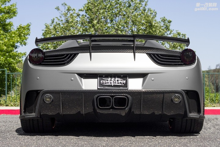 this-mansory-ferrari-458-spider-has-a-carbon-nose-and-wing-forgiato-wheels_8.jpg