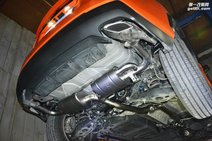 上海雷克萨斯NX200T改装美国K2Motor电子阀门排气中尾段