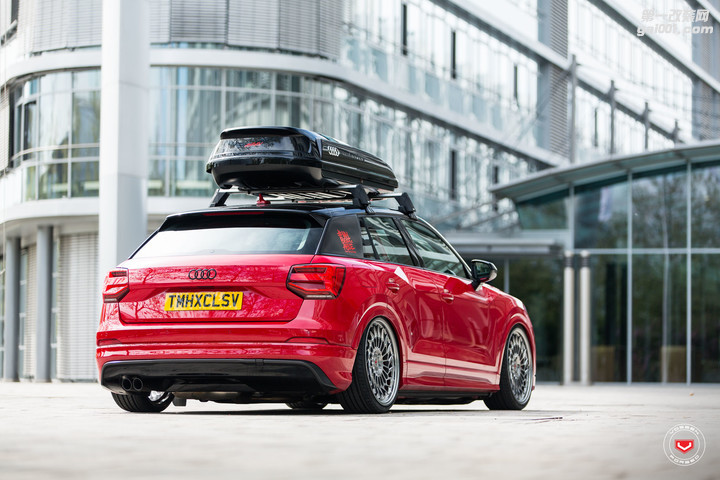 audi-q2-gets-custom-vossen-wheels-and-red-roll-cage_10.jpg