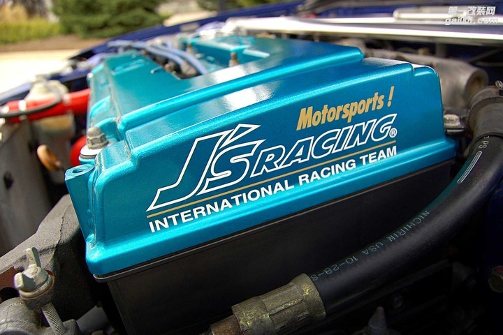 1999-honda-civic-si-js-racing-valve-cover.jpg
