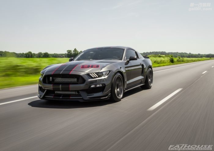 twin-turbo-shelby-gt350-mustang-brutalizes-its-rear-tires_1.jpg