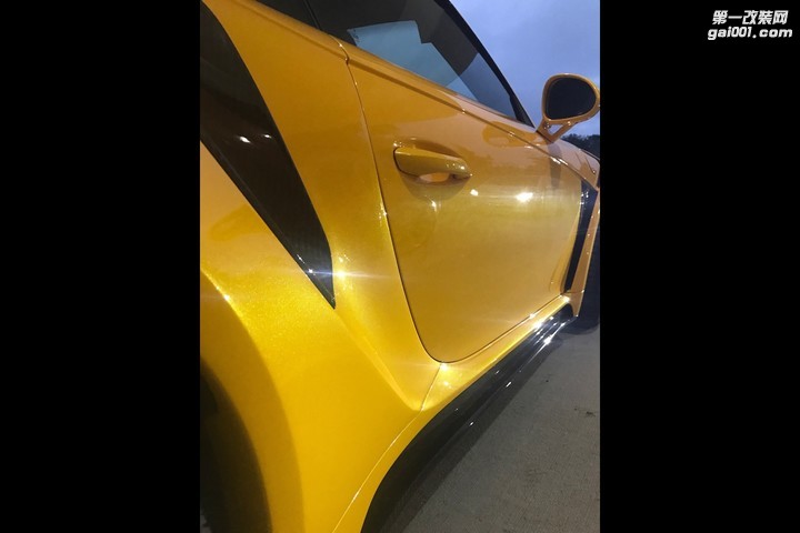 Topcar Carbon改装2017保时捷911涡轮S敞篷车