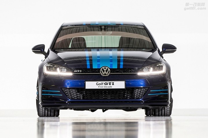 volkswagen-gti-first-decade-hybrid-concept-front-end.jpg