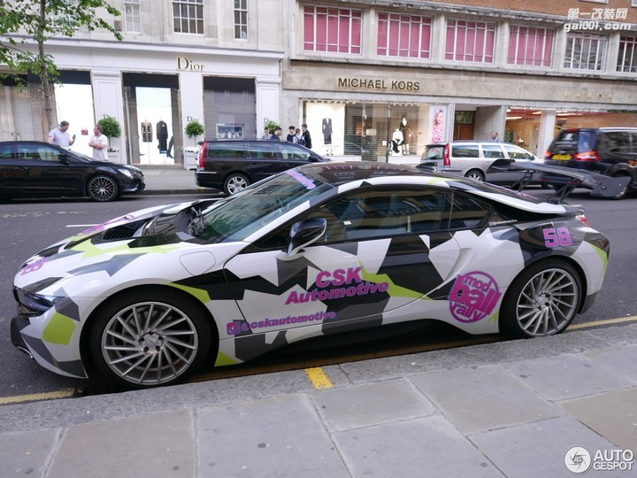 bmw-i8-with-monstrous-rear-wing-stands-out-in-london-has-wacky-camo-wrap_4.jpg
