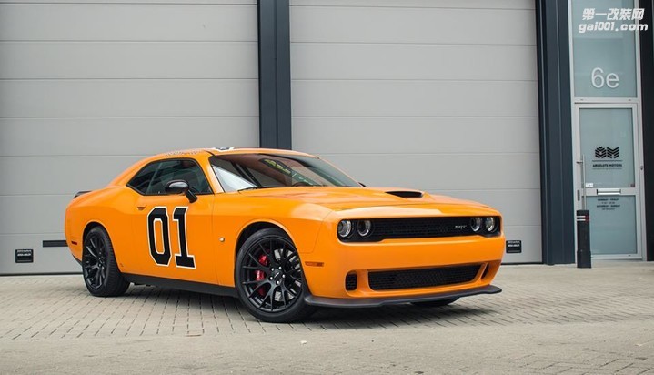 general-lee-dodge-challenger-hellcat-has-fitting-air-horn-in-the-netherlands_7.jpg