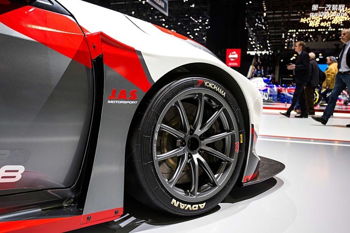 jas-motorsports-civic-type-r-yokohama-advan-tire.jpg