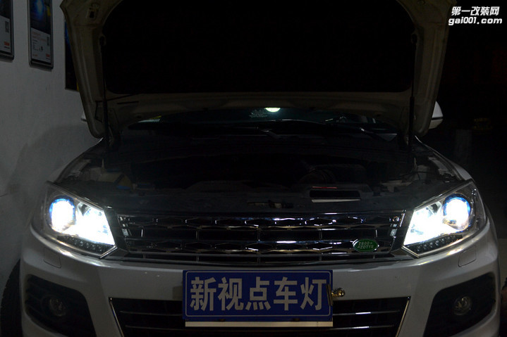 重庆众泰T700改装蓝膜海拉5+海拉氙气