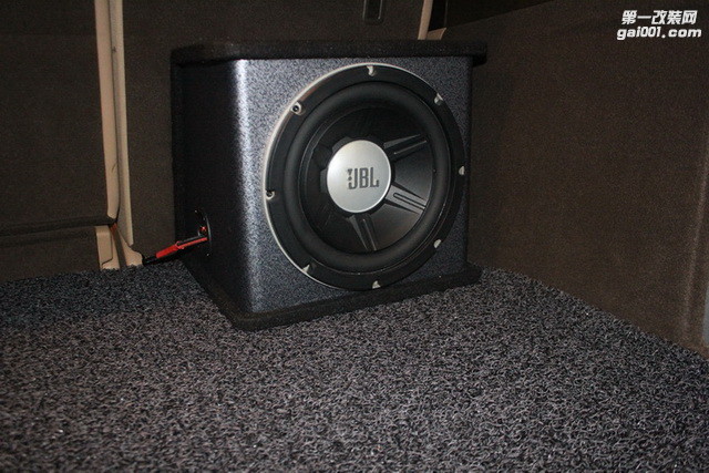 15，美国JBL10寸低音.JPG