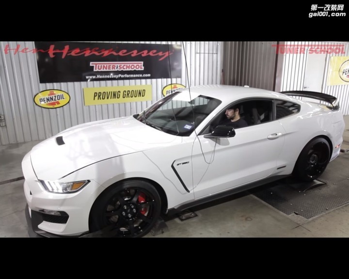 hennessey-s-hpe850-shelby-gt350r-mustang-brutalizes-the-dyno-with-787-rwhp_2.jpg