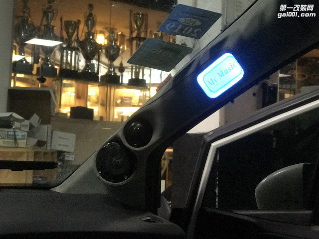 3，德国艾索特ES165.3高音和中音安装在汽车A柱.jpg