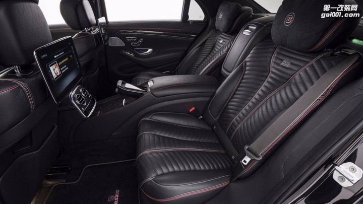 2018-Brabus-700-rear-seats-1280x720.jpg